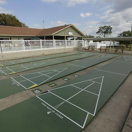 Clerbrook Golf & Rv Resort Caravan Park Clermont Esterno foto