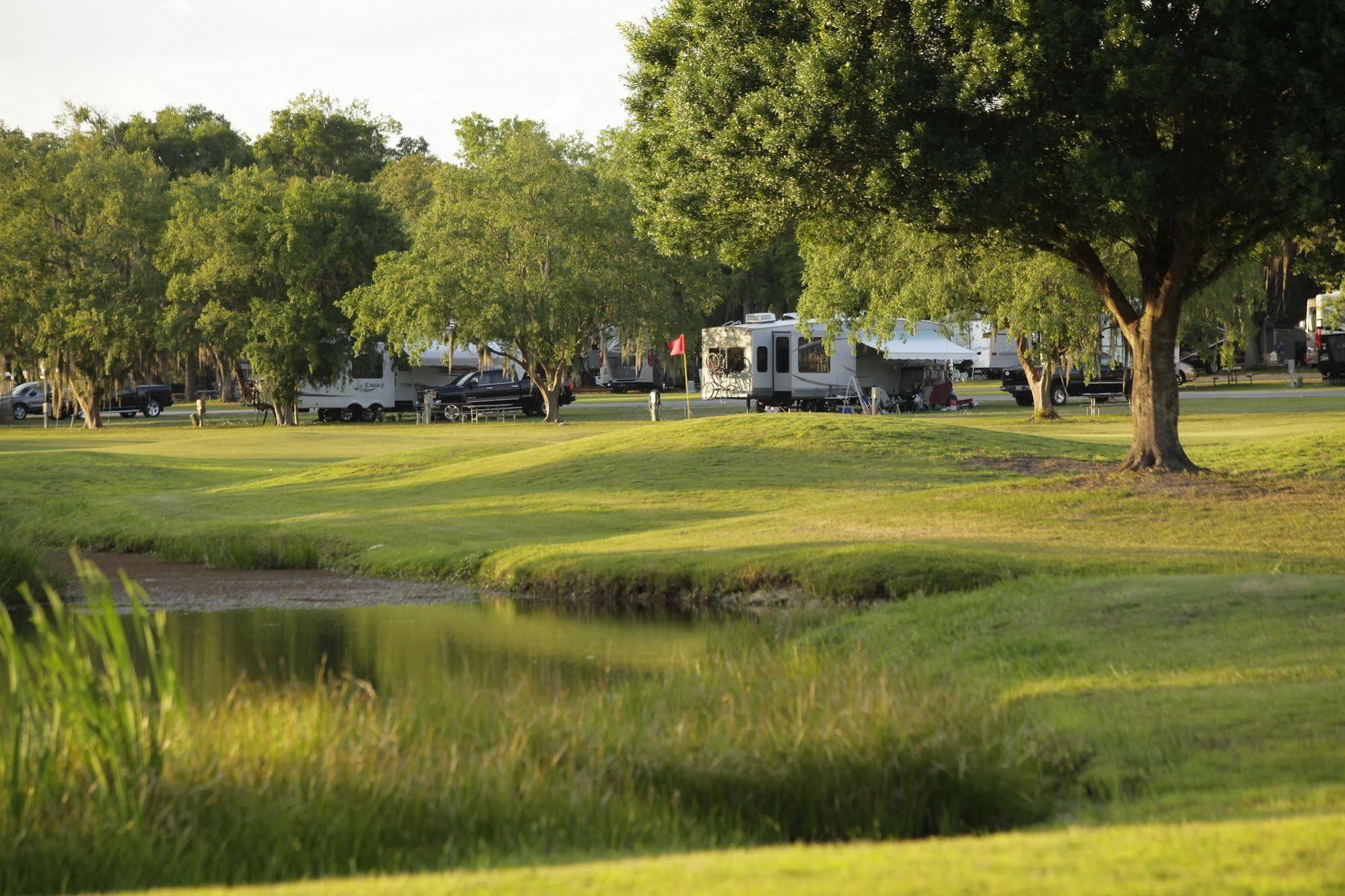 Clerbrook Golf & Rv Resort Caravan Park Clermont Esterno foto
